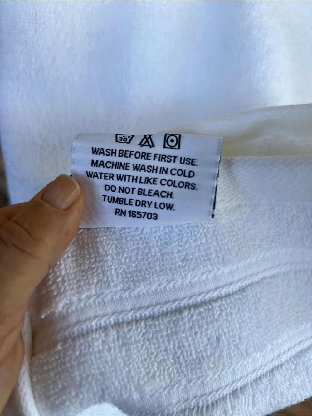 Feather & Spun Bath Towel, set of 2, plush & highly absorbent towel 100% cotton